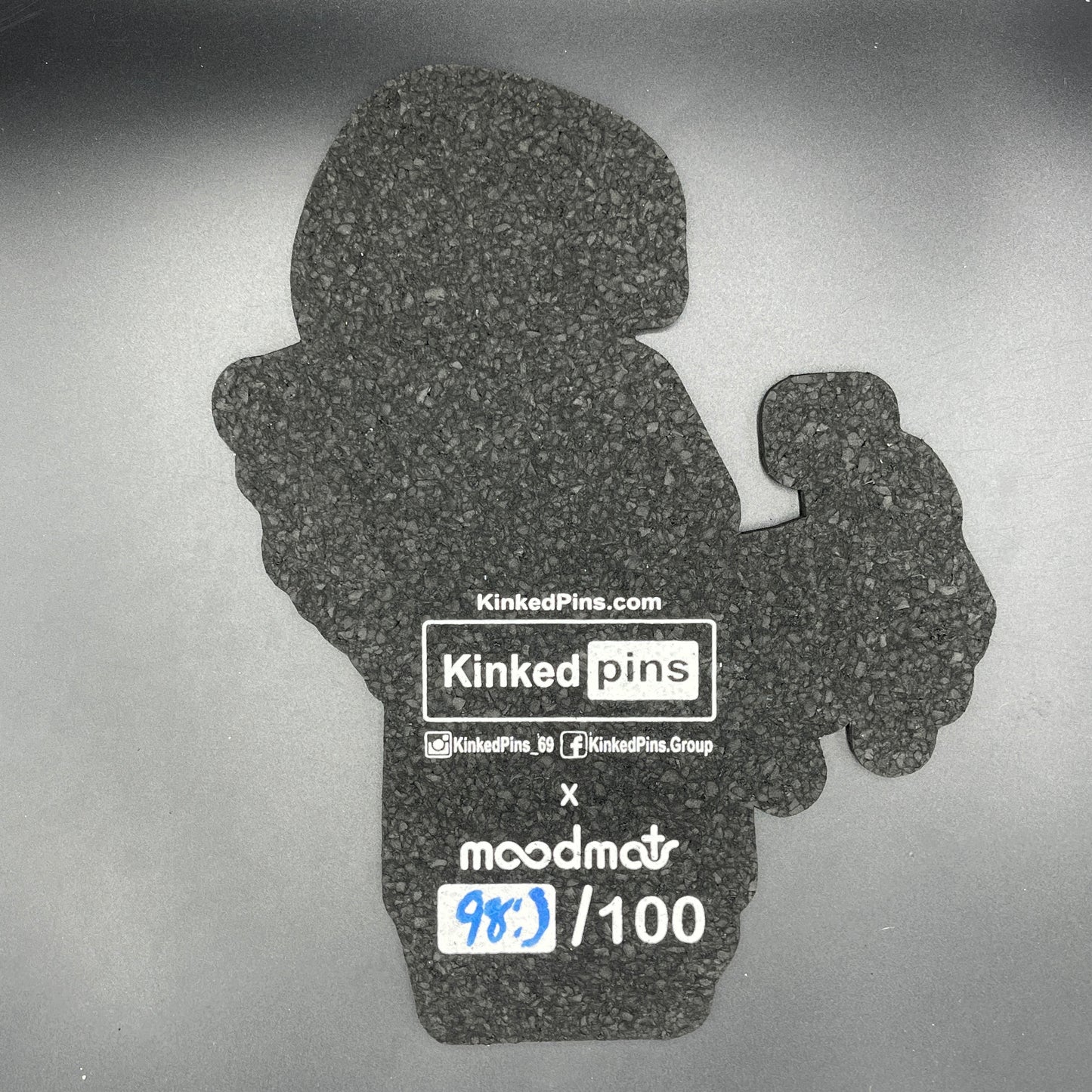 Kinked Pins Blue Link Moodmat