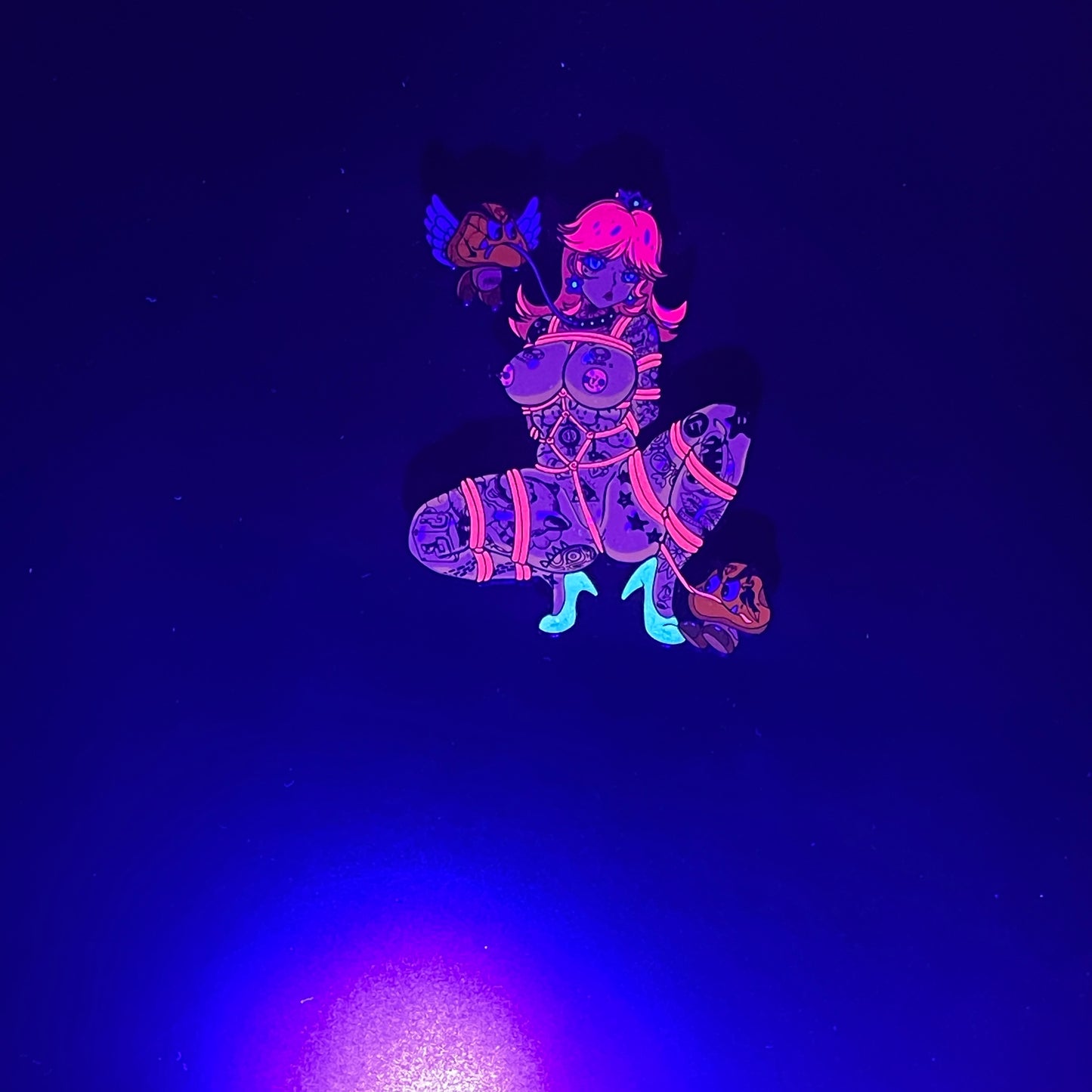 Captivating Audience Pins X Kitsuahri Koops Kink Pin
