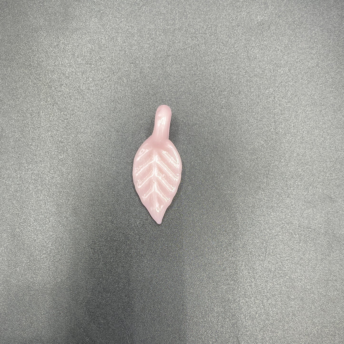 Domepiecer Pink Blade Leaf Pendant