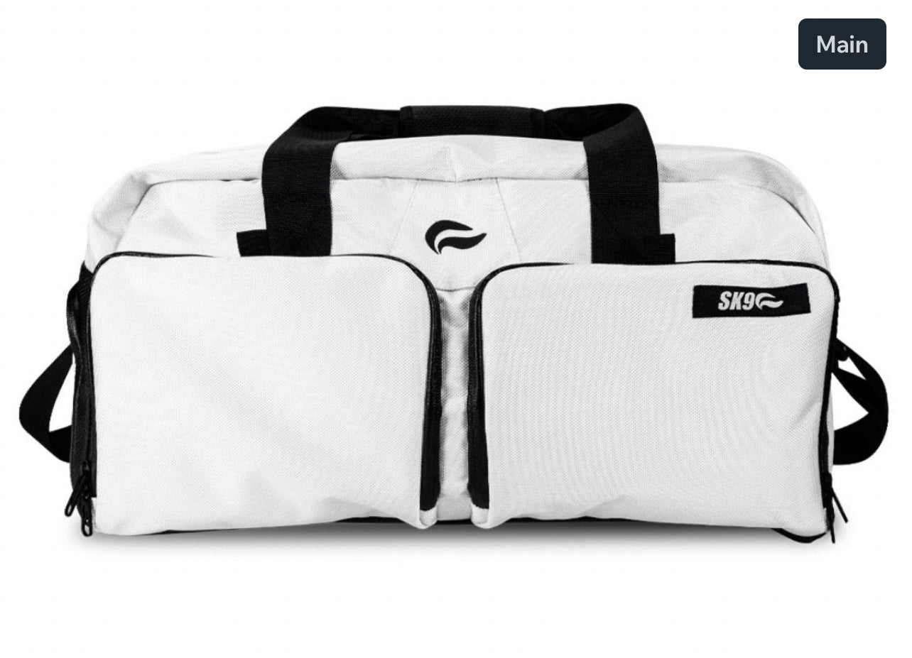 Skunk Sports White Bag