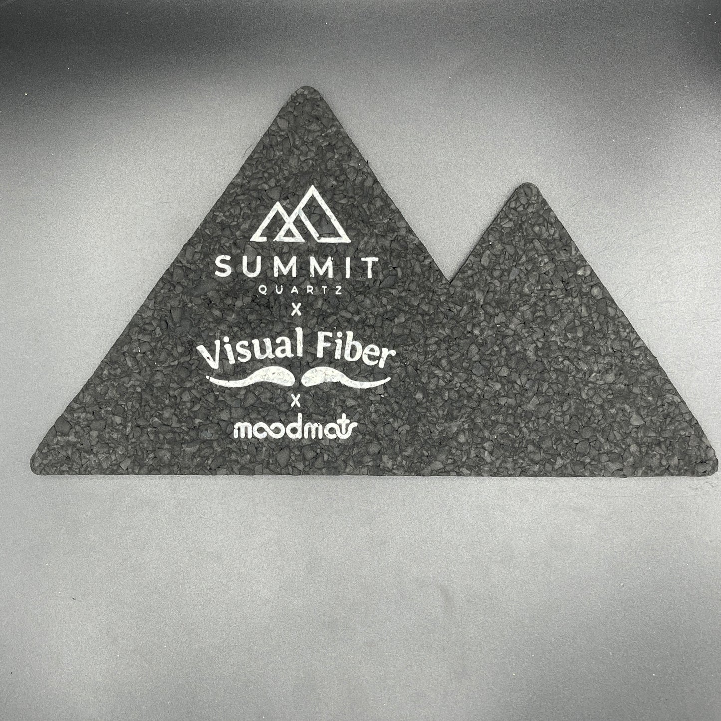 Visual Fiber X Summit Quartz Trippy Mountain Moodmat