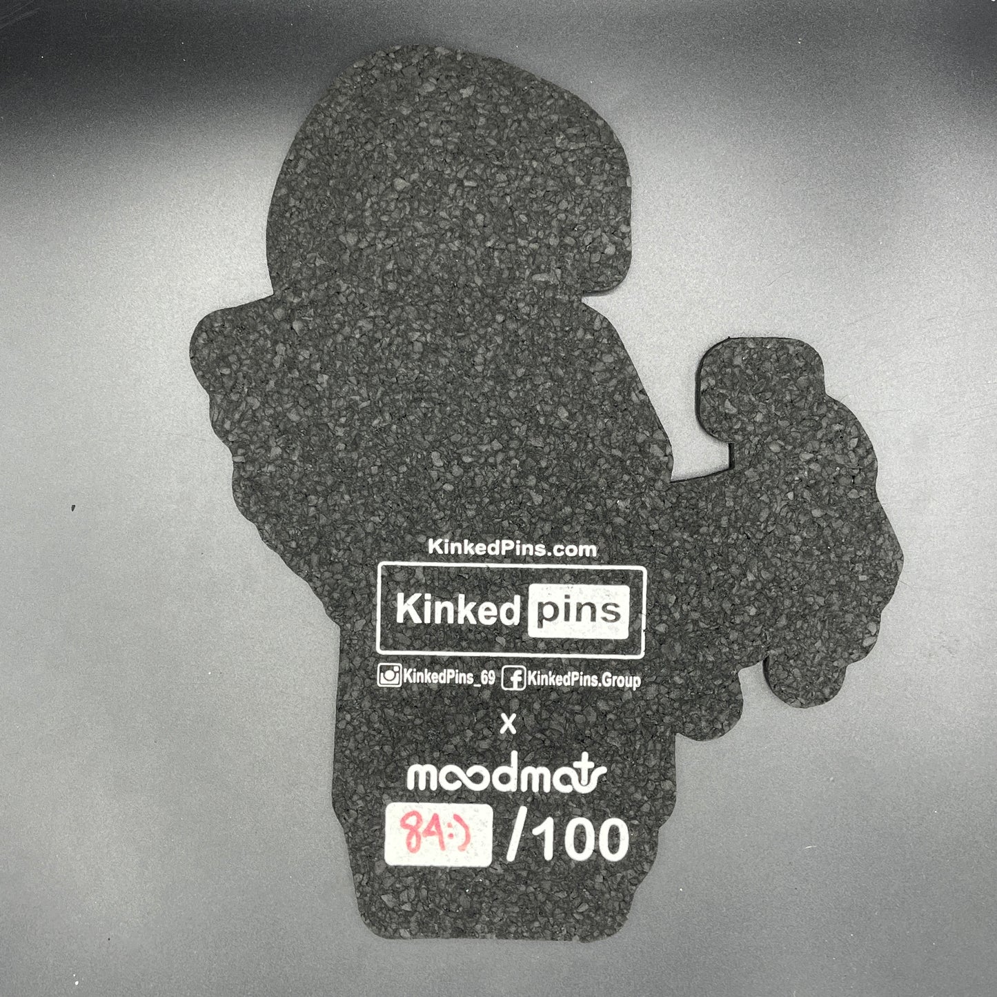 Kinked Pins Red Link Moodmat