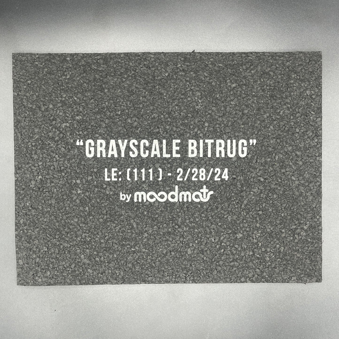 Grayscale Bitrug Moodmat