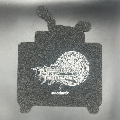 Tuff Tethers Do It For The Hash TV Moodmat