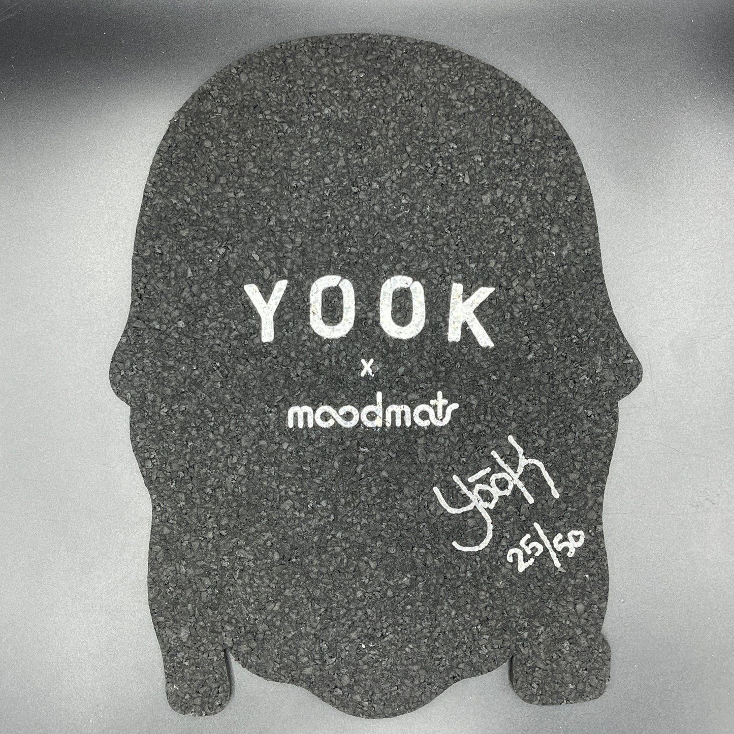 Yook Brown Camo Skull Moodmat